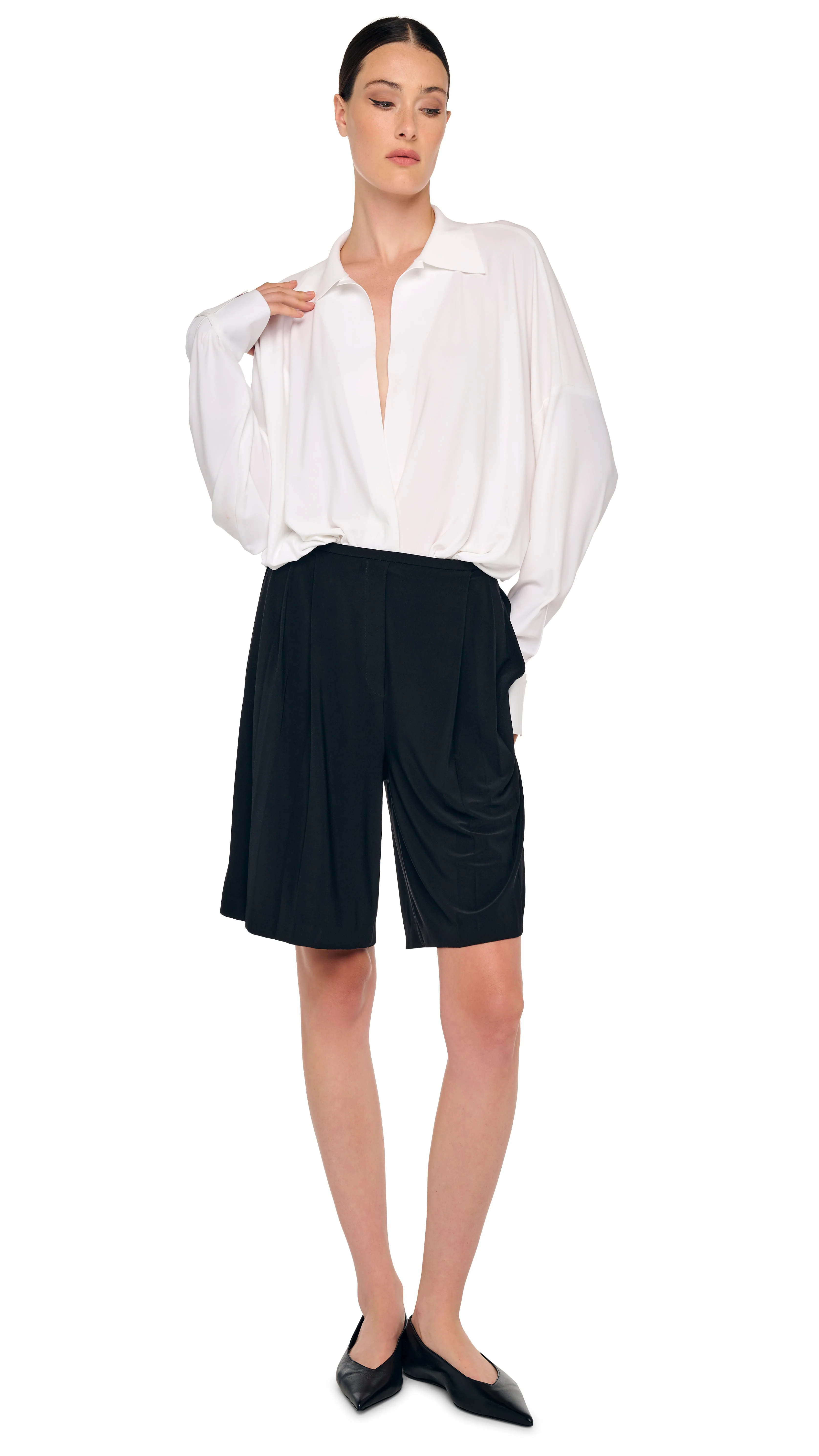MENS PLEAT BERMUDA SHORT - Image 6