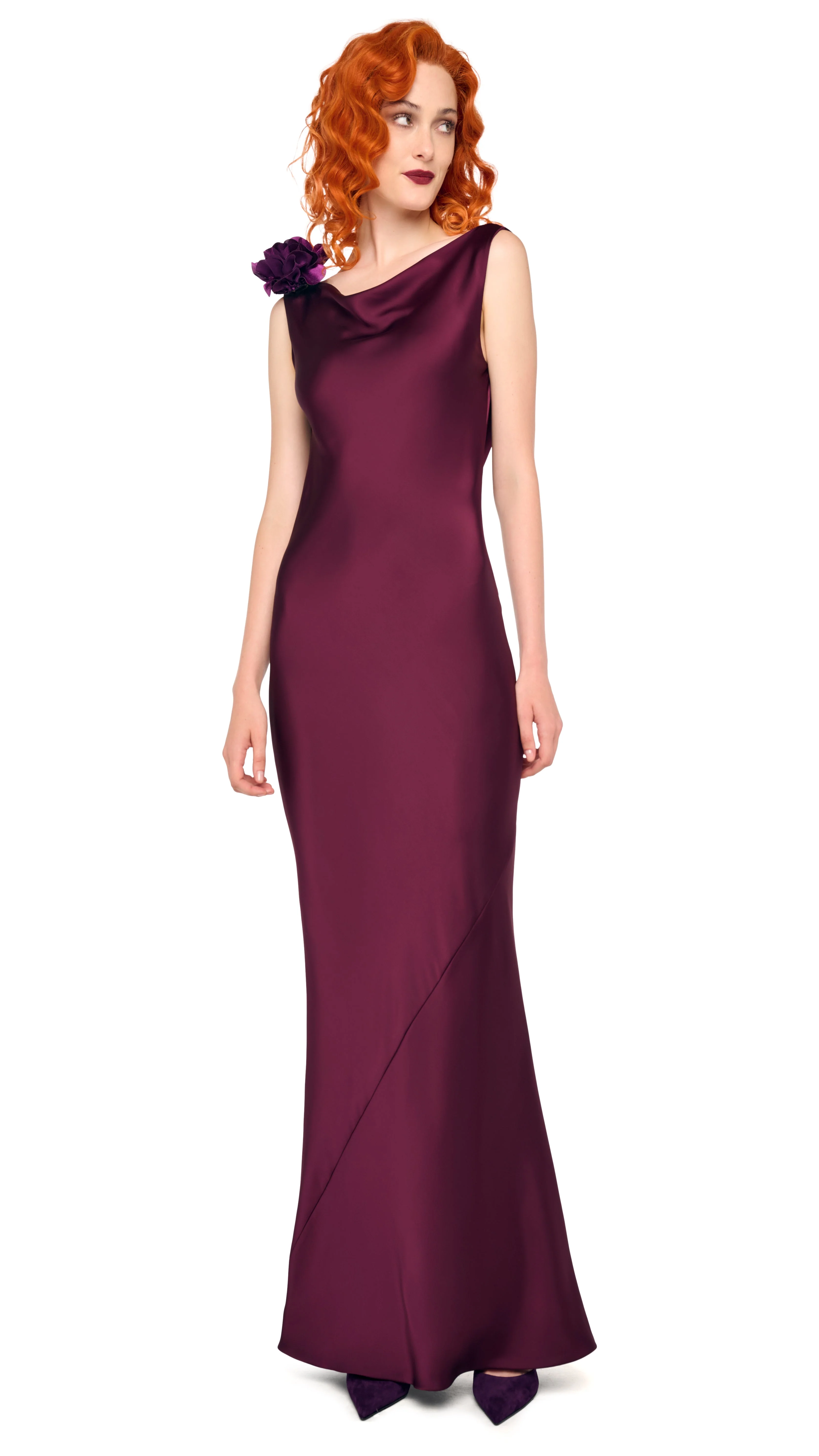 SLEEVELESS LOW BACK DRAPE GOWN - Image 3